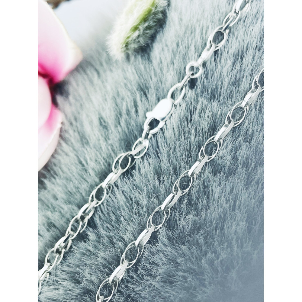 Złoty łańcuszek białe złoto