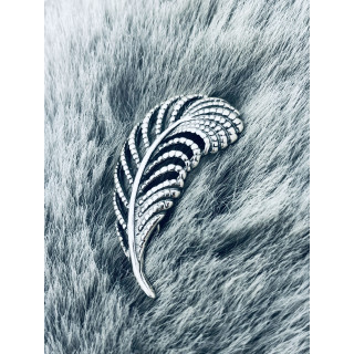 Srebrna broszka pióro piórko vintage