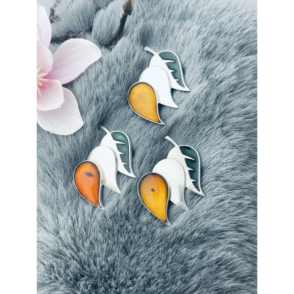 Blätter Silberbrosche mit Bernstein