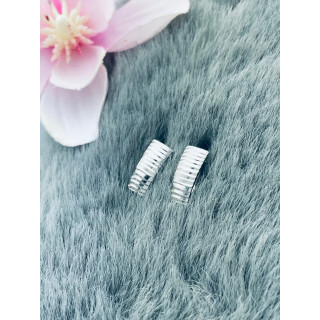 Srebrne kolczyki frezowane rodowane prostokąt