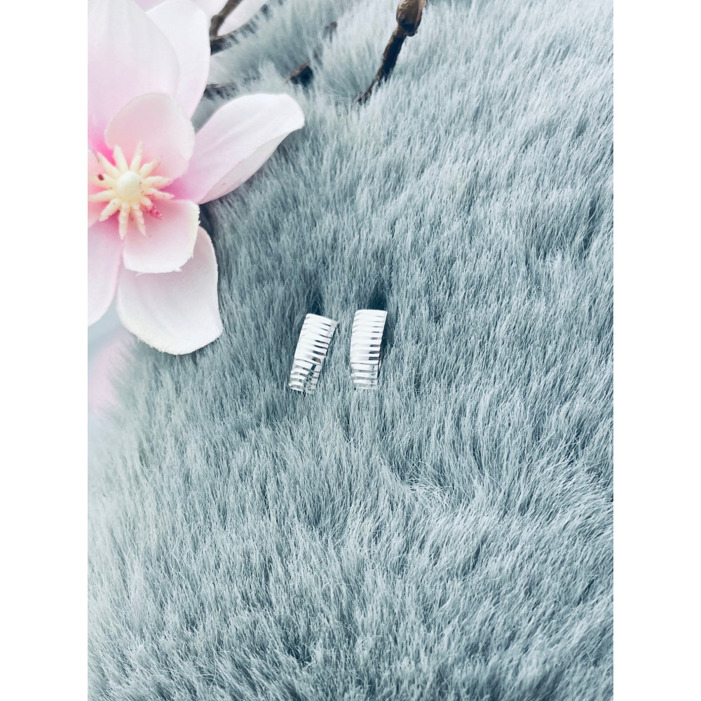 copy of Złote kolczyki przecinki z cyrkoniami