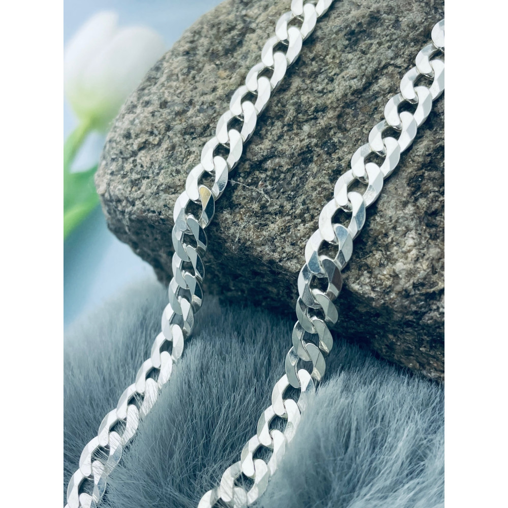 Srebrny łańcuszek pancerka