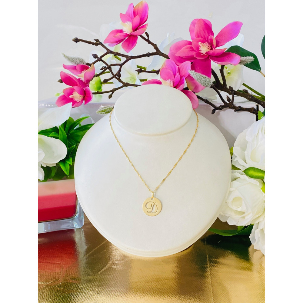 Złoty wisiorek zawieszka literka D