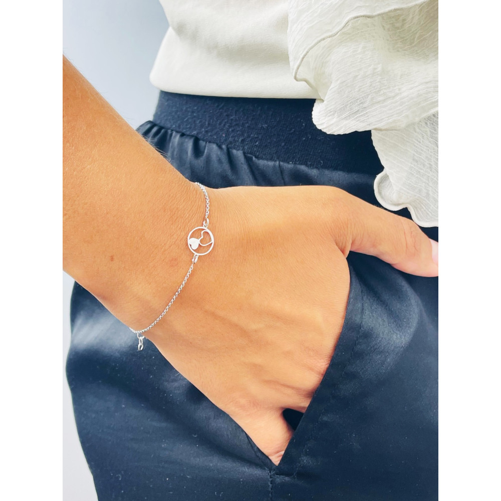 Srebrna bransoletka serce serduszka w okręgu