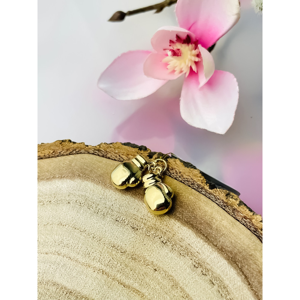 Złoty wisiorek zawieszka rękawice bokserskie