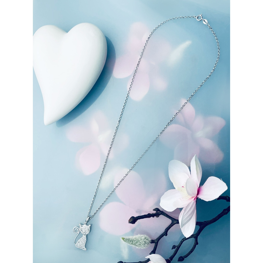 Srebrny naszyjnik kot z cyrkoniami