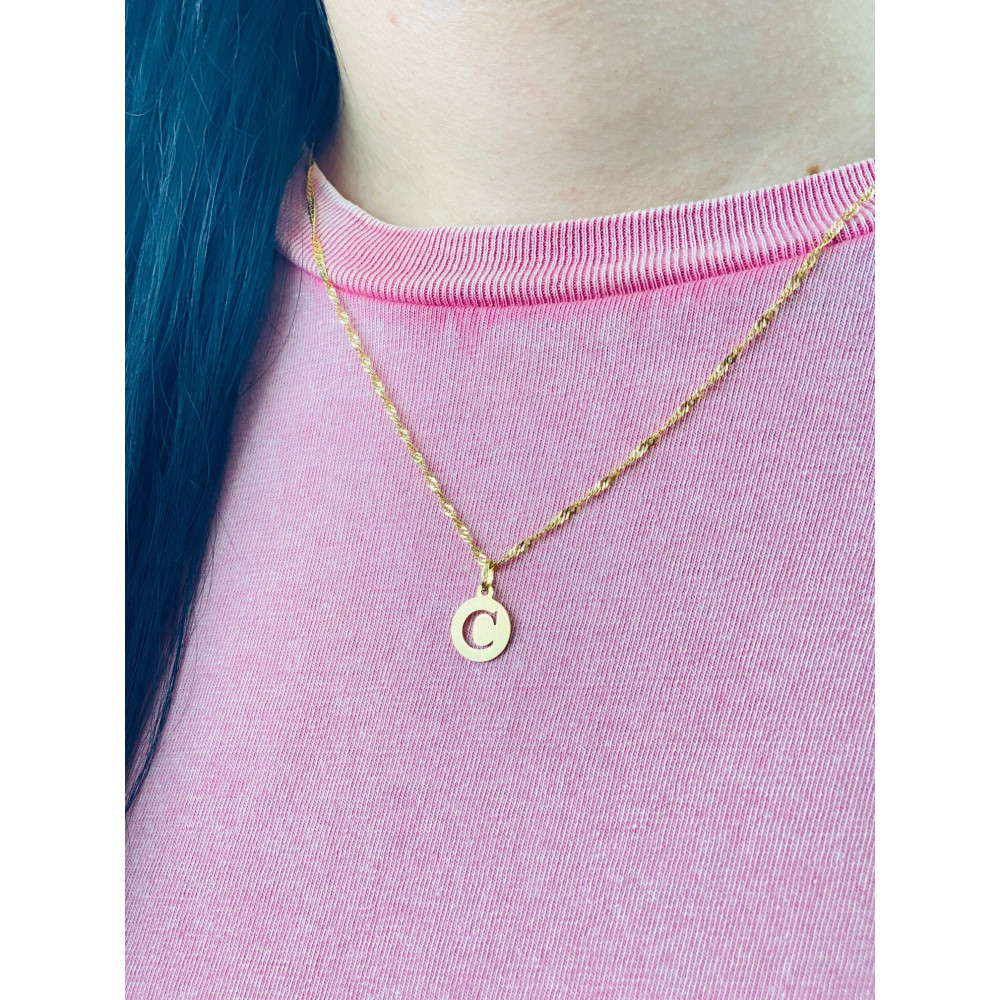 Złoty wisiorek zawieszka literka C kółko