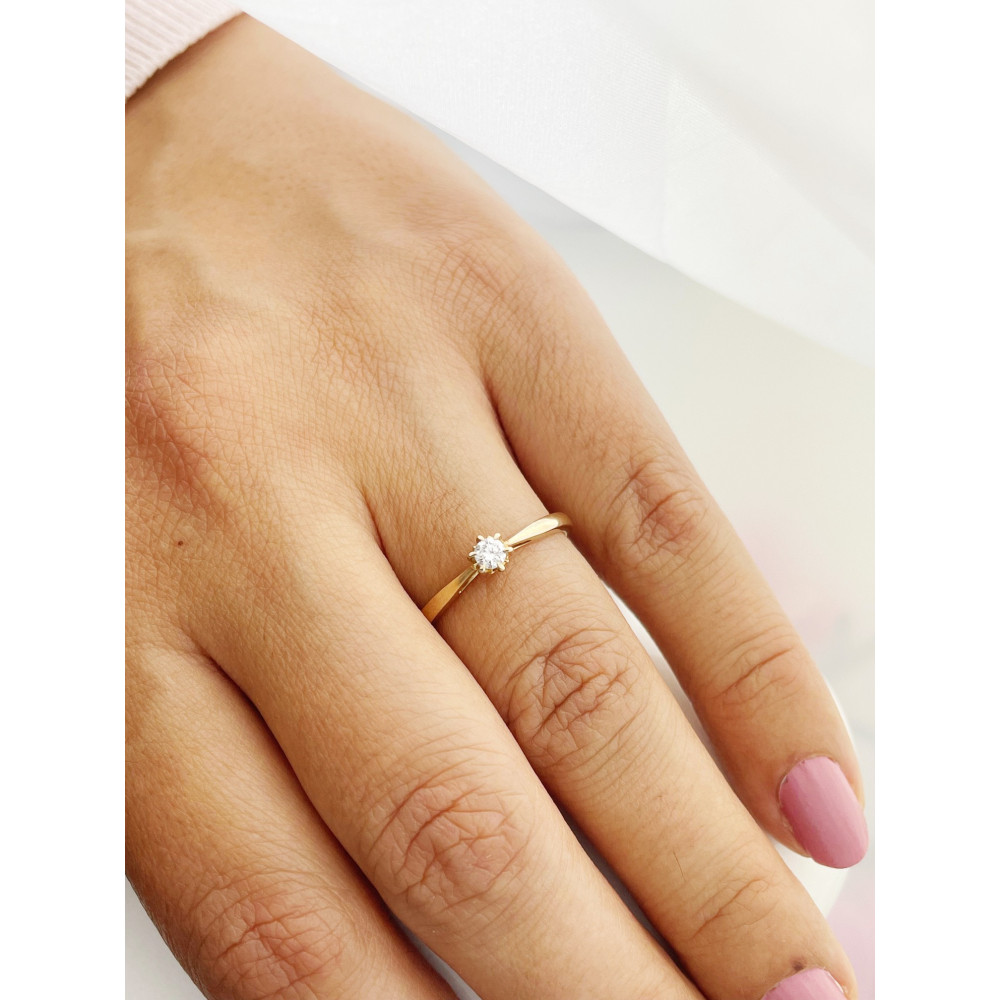 Verlobungsring mit Diamant Gold