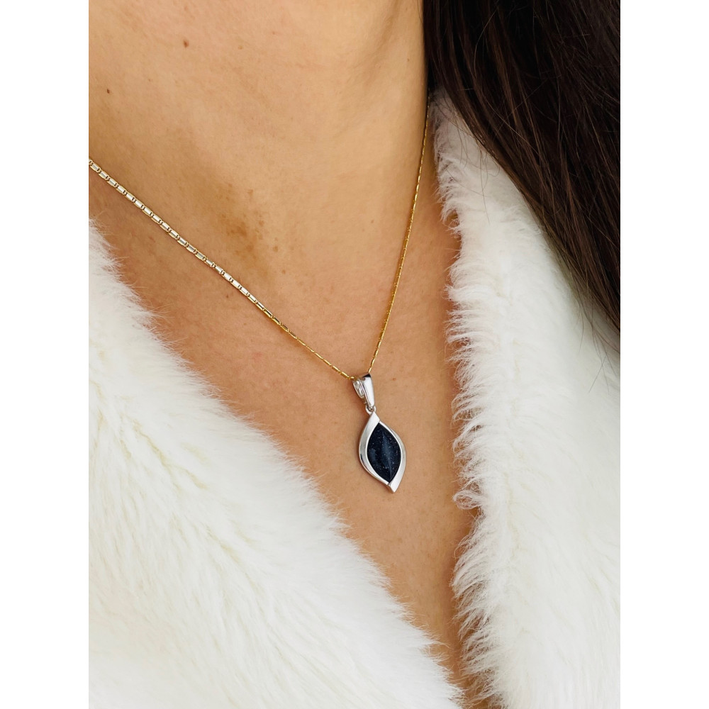 Srebrny wisiorek zawieszka Noc Kairu ognik łezka