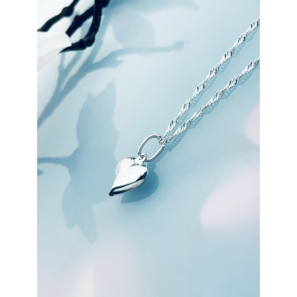 Srebrny wisiorek zawieszka serce serduszko figurka