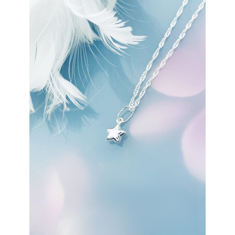 Srebrny wisiorek zawieszka gwiazda gwiazdka figurka