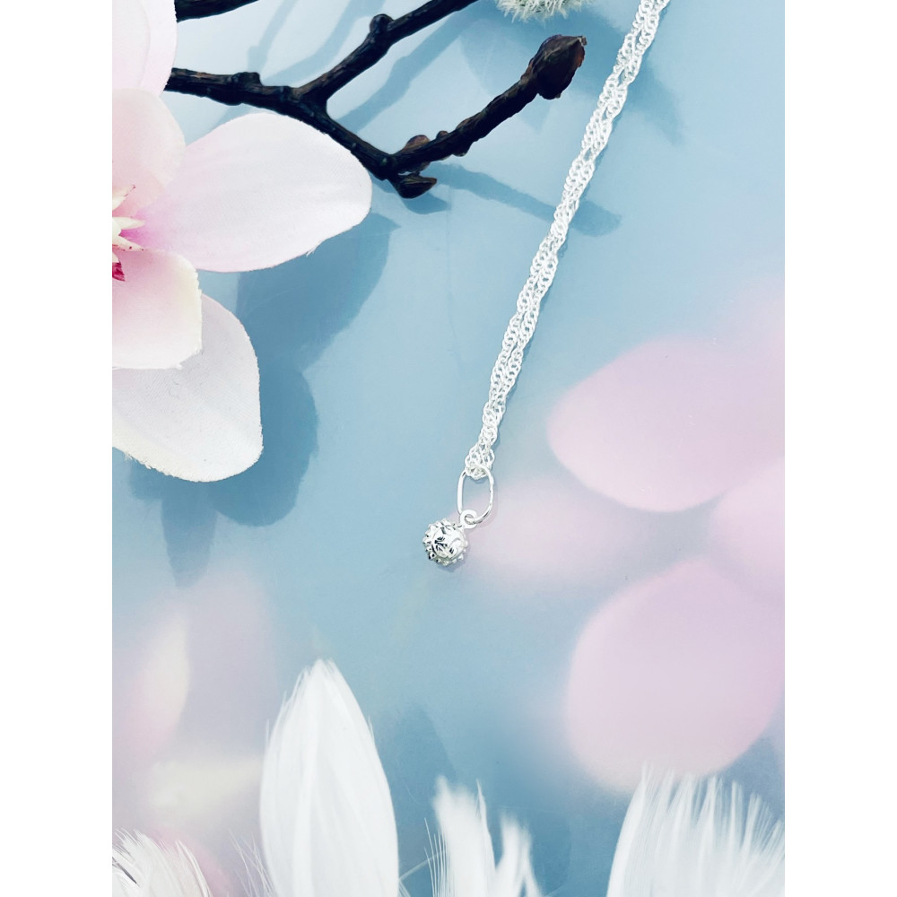 Srebrny wisiorek zawieszka słońce figurka