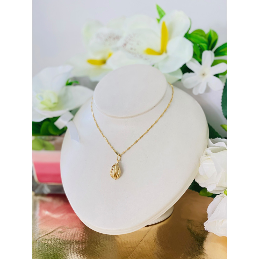 copy of Złoty wisiorek zawieszka rozeta ażurowa