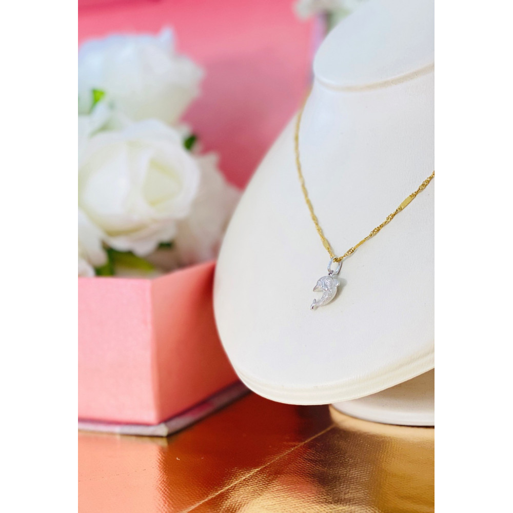 Złoty wisiorek zawieszka delfin