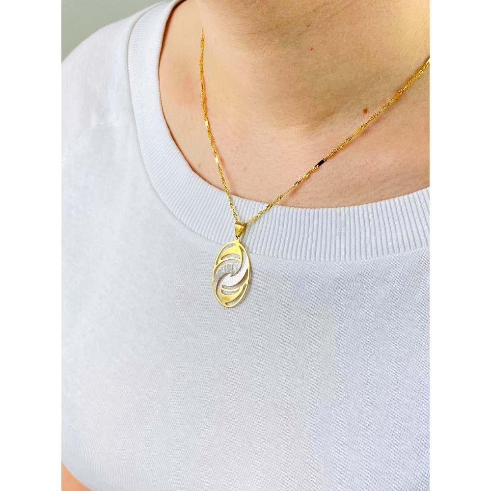 Złoty wisiorek zawieszka ażurowa