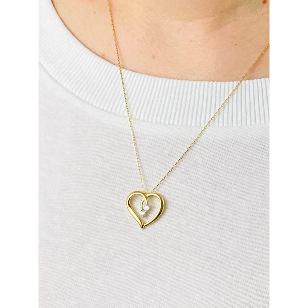 Złoty wisiorek zawieszka serce