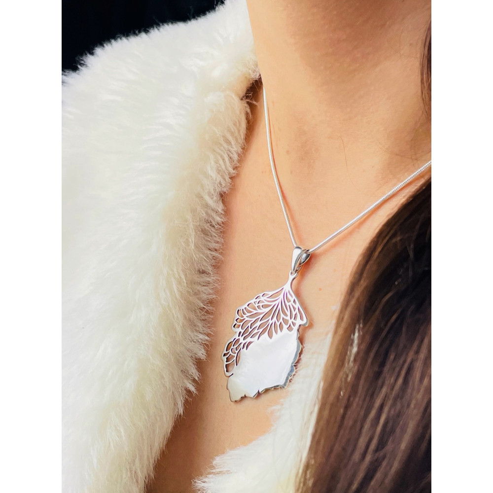 copy of Złoty wisiorek zawieszka rozeta ażurowa