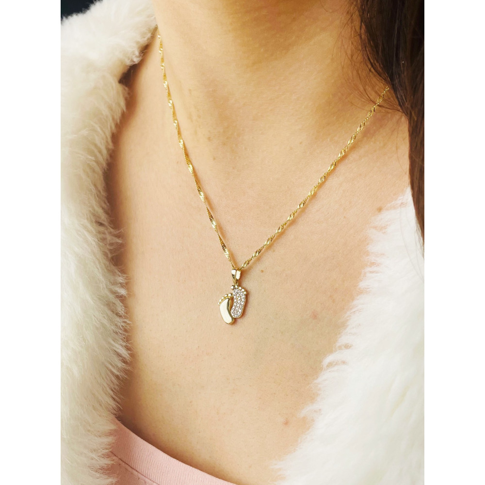 Złoty wisiorek zawieszka stopy stópki z cyrkoniami