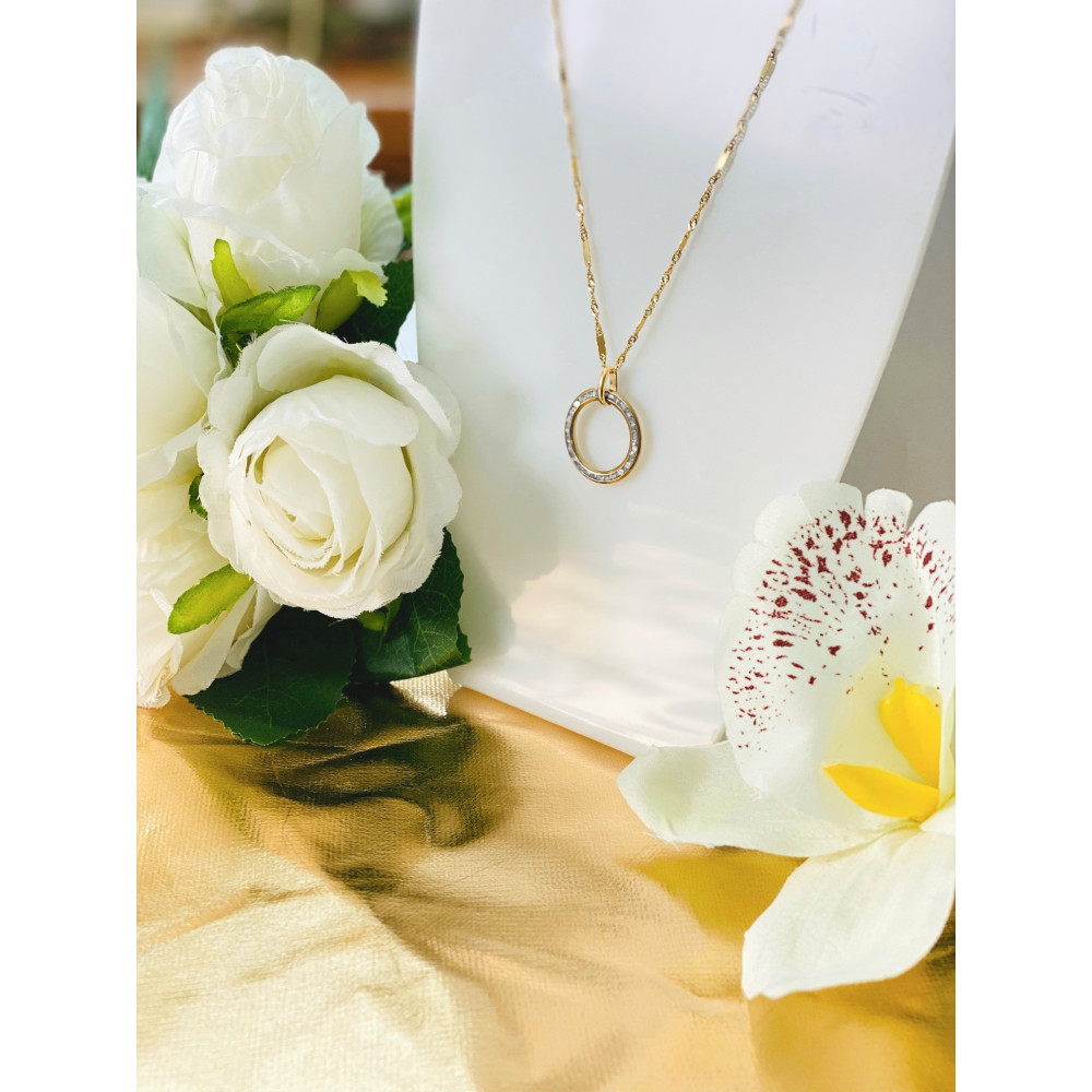 Złoty wisiorek zawieszka z cyrkoniami