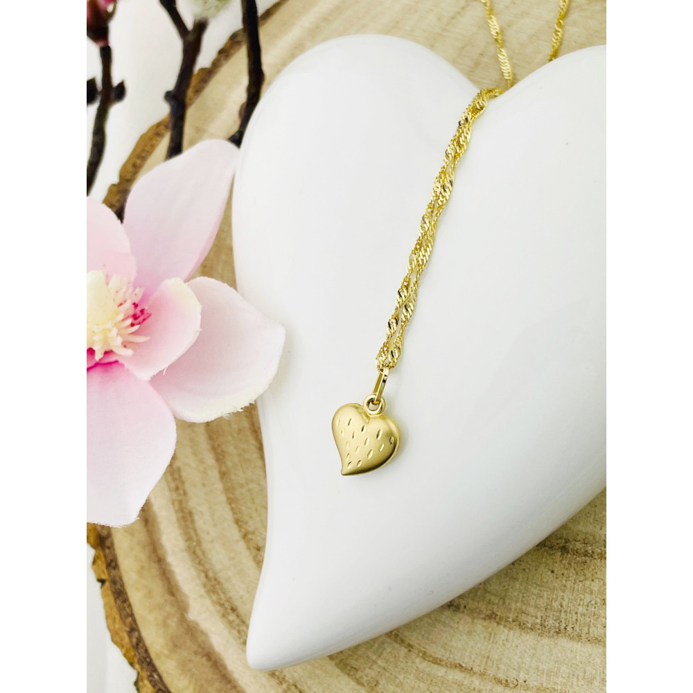 Złoty wisiorek zawieszka serce serduszko frezowane figurka