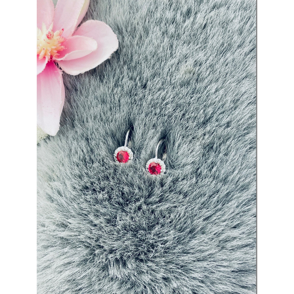 Srebrne kolczyki okrągłe z cyrkoniami rubinowe