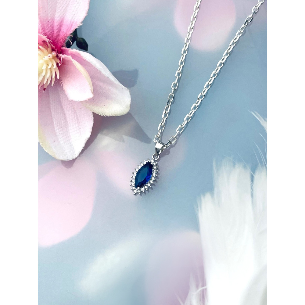 Srebrny wisiorek zawieszka łezka kropelka z cyrkoniami szafirowa karmazycja