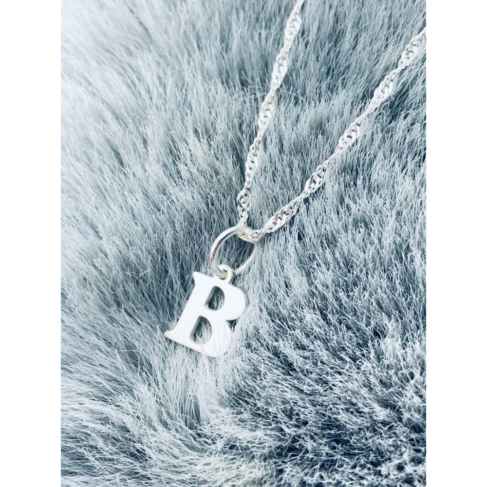 Elegancki naszyjnik łańcuszek srebrny Singapur zawieszka literka litera B srebrna alfabet