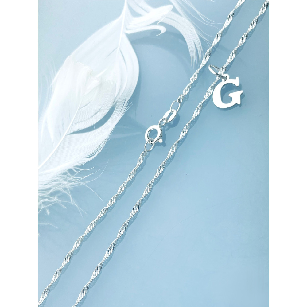 Elegancki naszyjnik łańcuszek srebrny Singapur zawieszka literka litera G srebrna alfabet