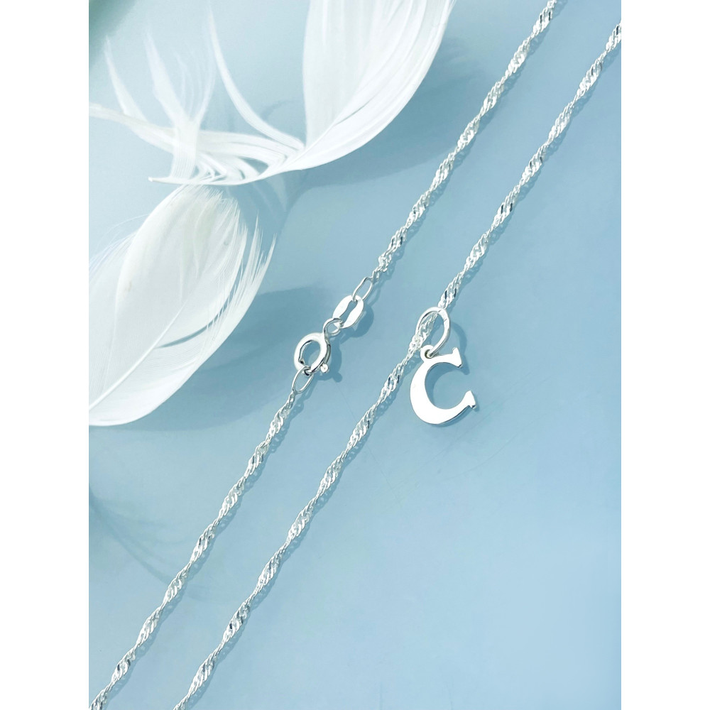 Elegancki naszyjnik łańcuszek srebrny Singapur zawieszka literka litera C srebrna alfabet