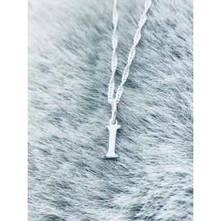 Elegancki naszyjnik łańcuszek srebrny Singapur zawieszka literka litera I srebrna alfabet