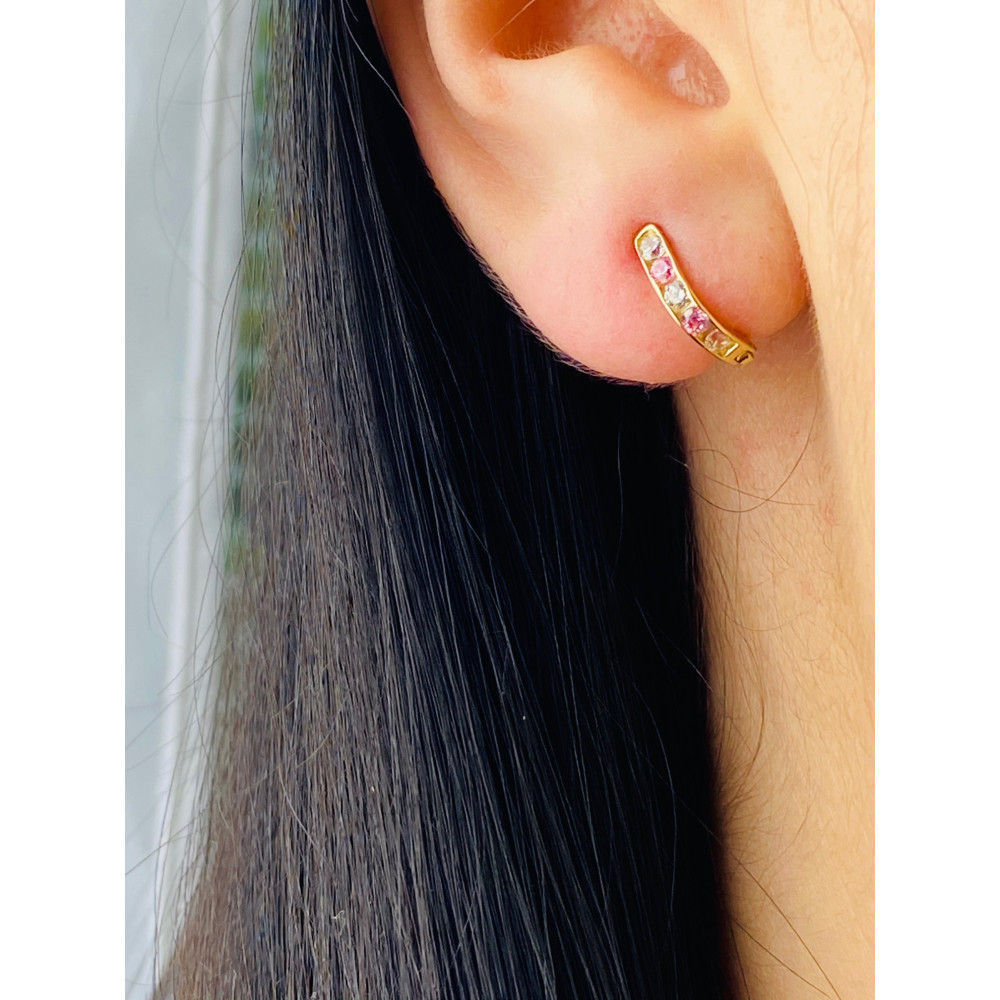 Złote kolczyki przecinki z cyrkoniami