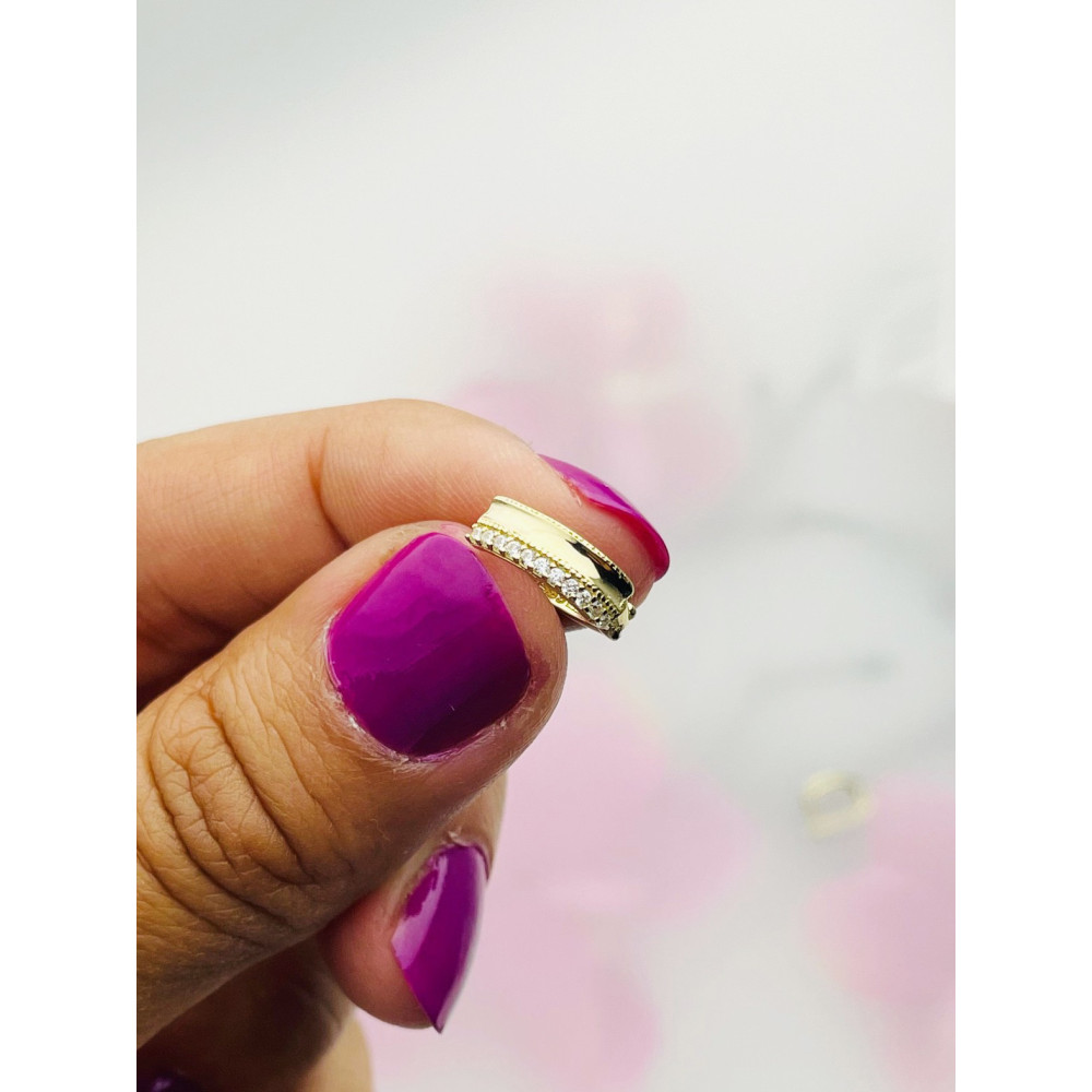 Złote kolczyki przecinki półkola z cyrkoniami