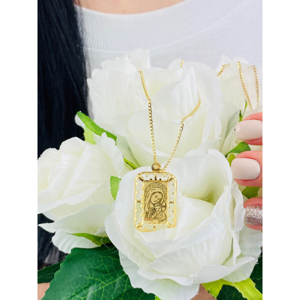 Złoty Medalik Zawieszka Matka Boska z Dzieciątkiem Jezus