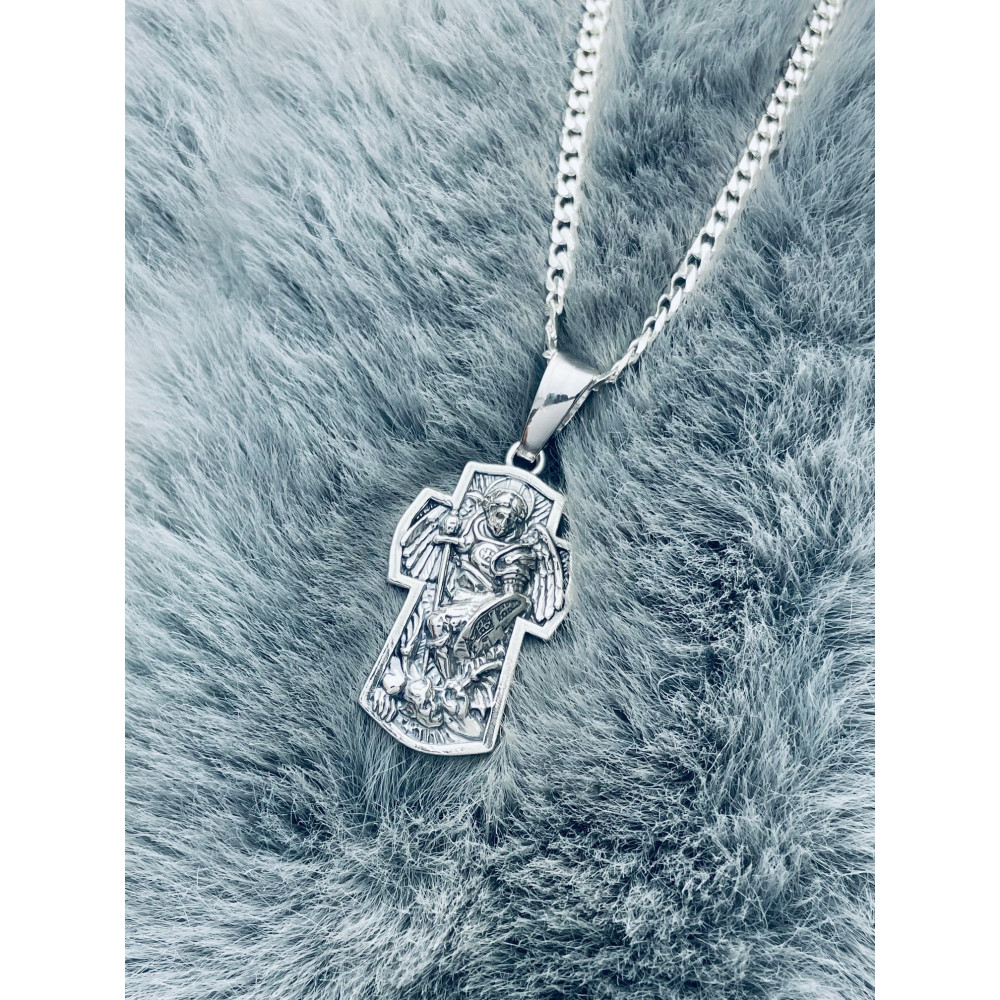 Srebrny krzyżyk Anioł Archanioł Komunia Chrzest