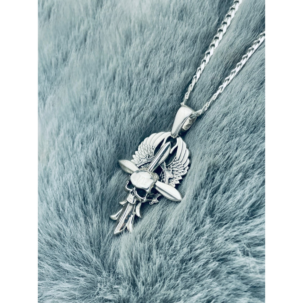 Kreuz mit Totenkopf und Flügeln Silber Anhänger Kreuz