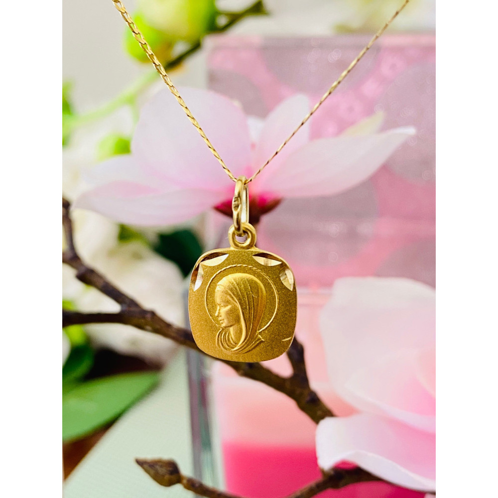 copy of Złoty Medalik Zawieszka Pan Jezus