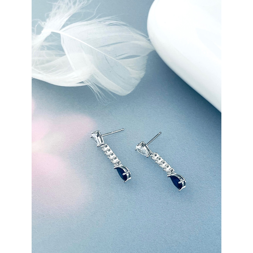 Srebrne kolczyki wiszące krople łezki z cyrkoniami szafirowe