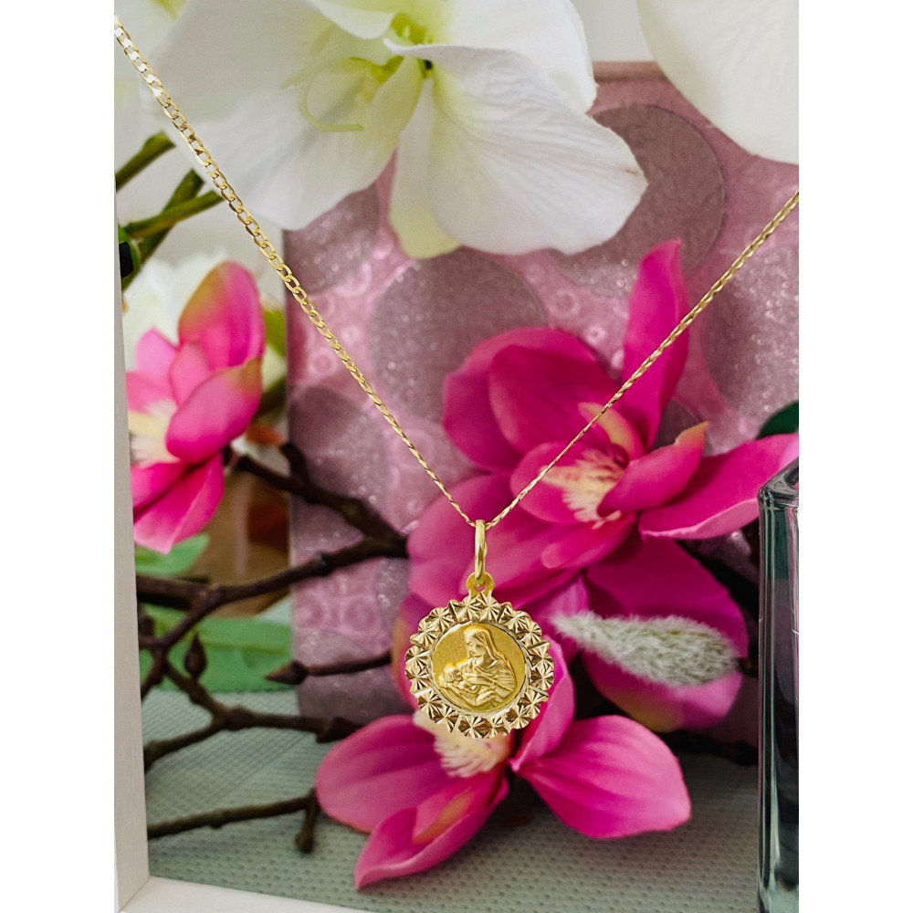 Złoty Medalik Zawieszka Matka Boska Karmiąca