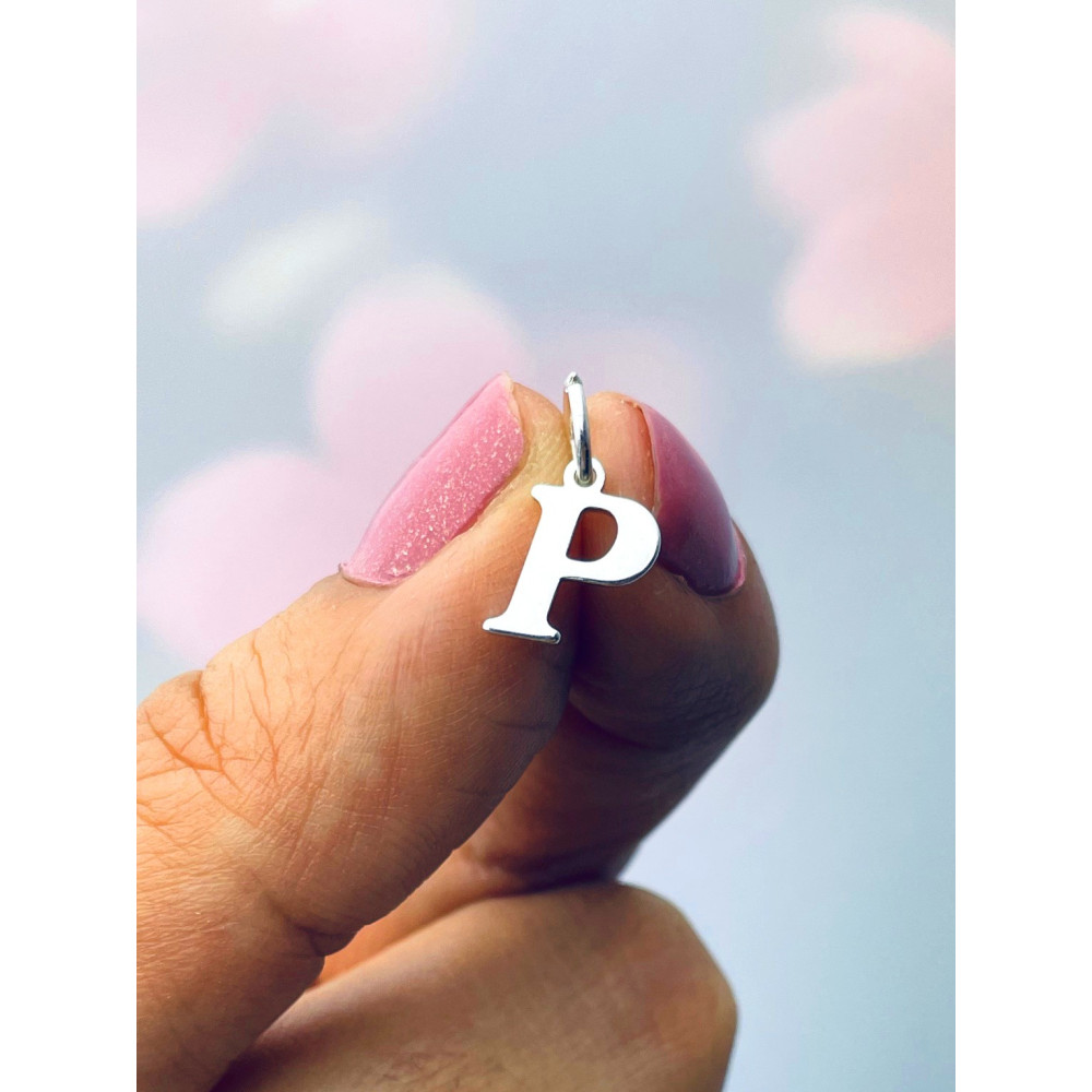 Srebrny wisiorek zawieszka literka P