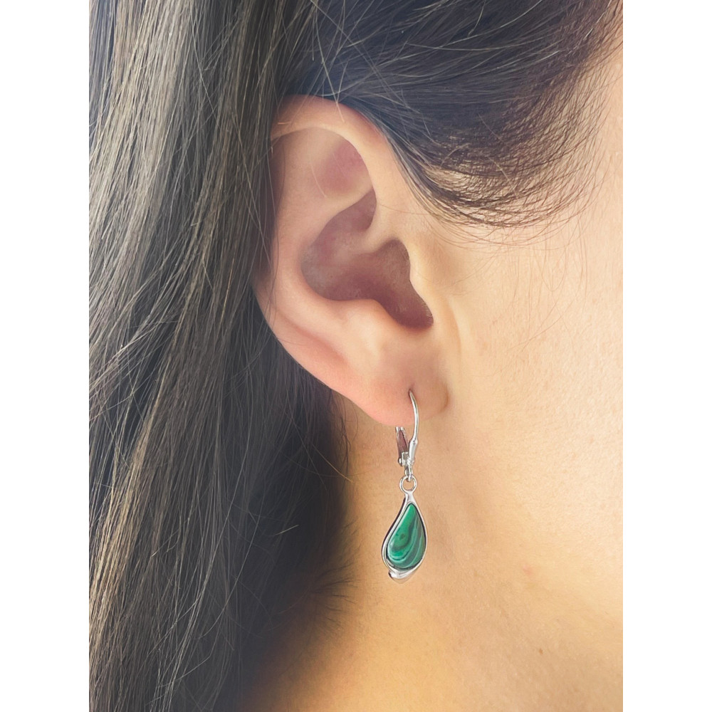 Srebrne kolczyki wiszące krople łezki z zielonym malachitem