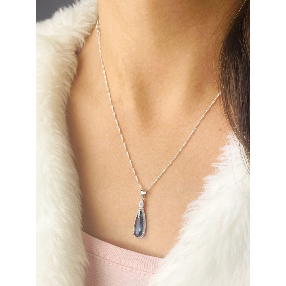 Srebrny wisiorek zawieszka łezka kropla z cyrkoniami kolorowa karmazycja