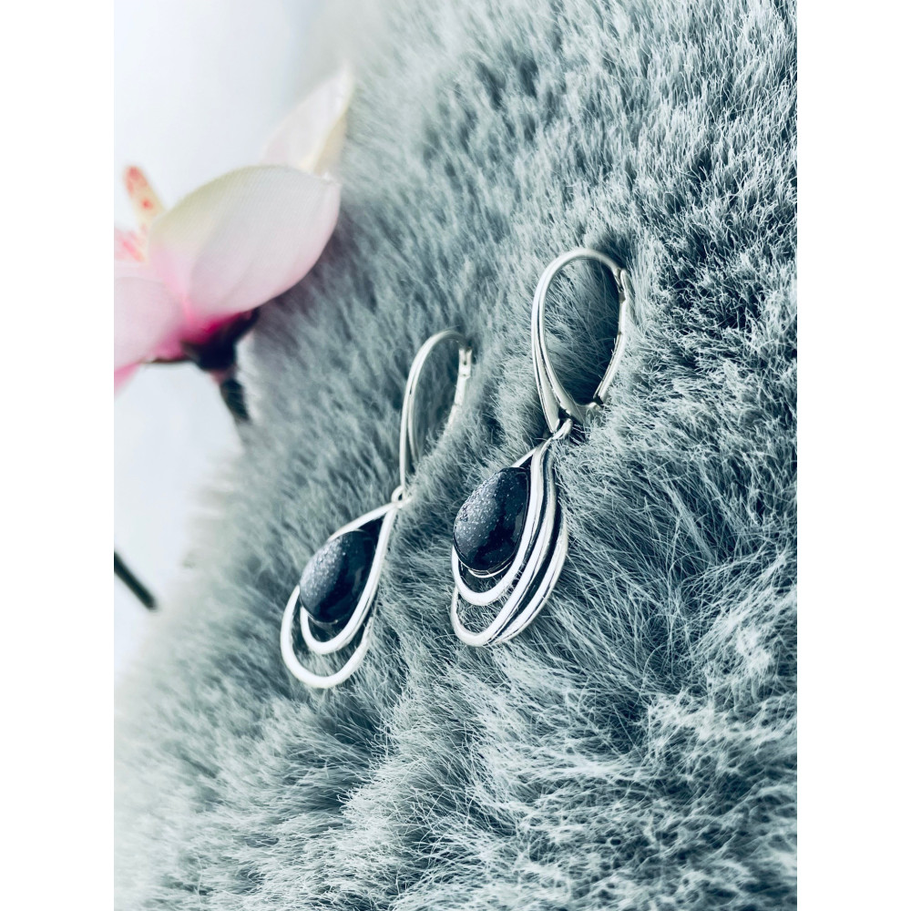 Srebrne kolczyki wiszące krople łezki gwiezdny pył