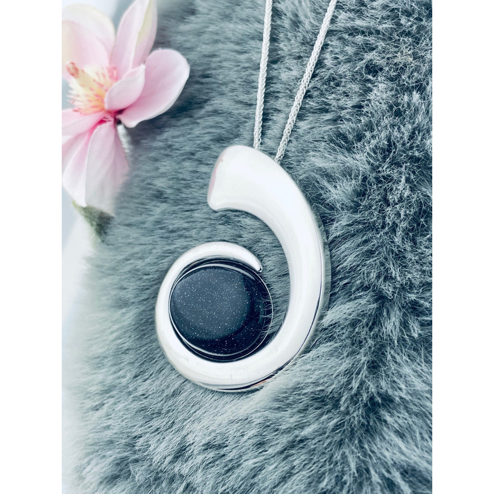 Cochlea 925 Silber Anhänger mit schwarzer Stein