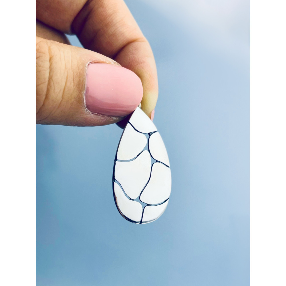 Srebrny wisiorek zawieszka łezka kropla marmurek żyrafa