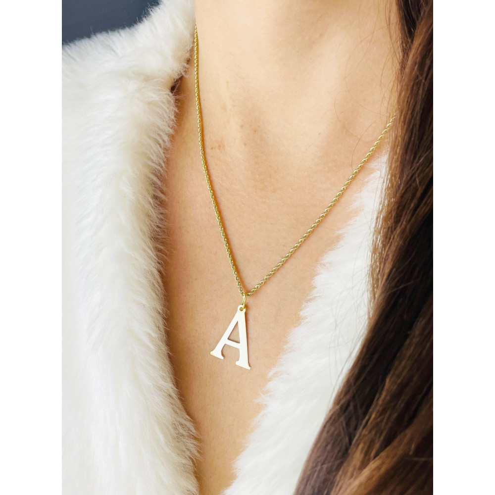 Złoty wisiorek zawieszka literka A