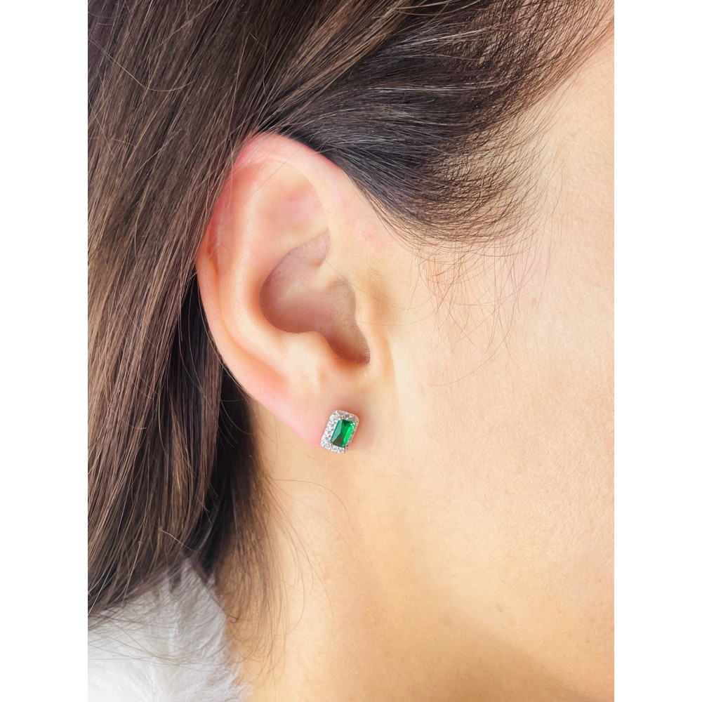 Srebrne kolczyki prostokątne z cyrkoniami zielone prostokąty karmazycja