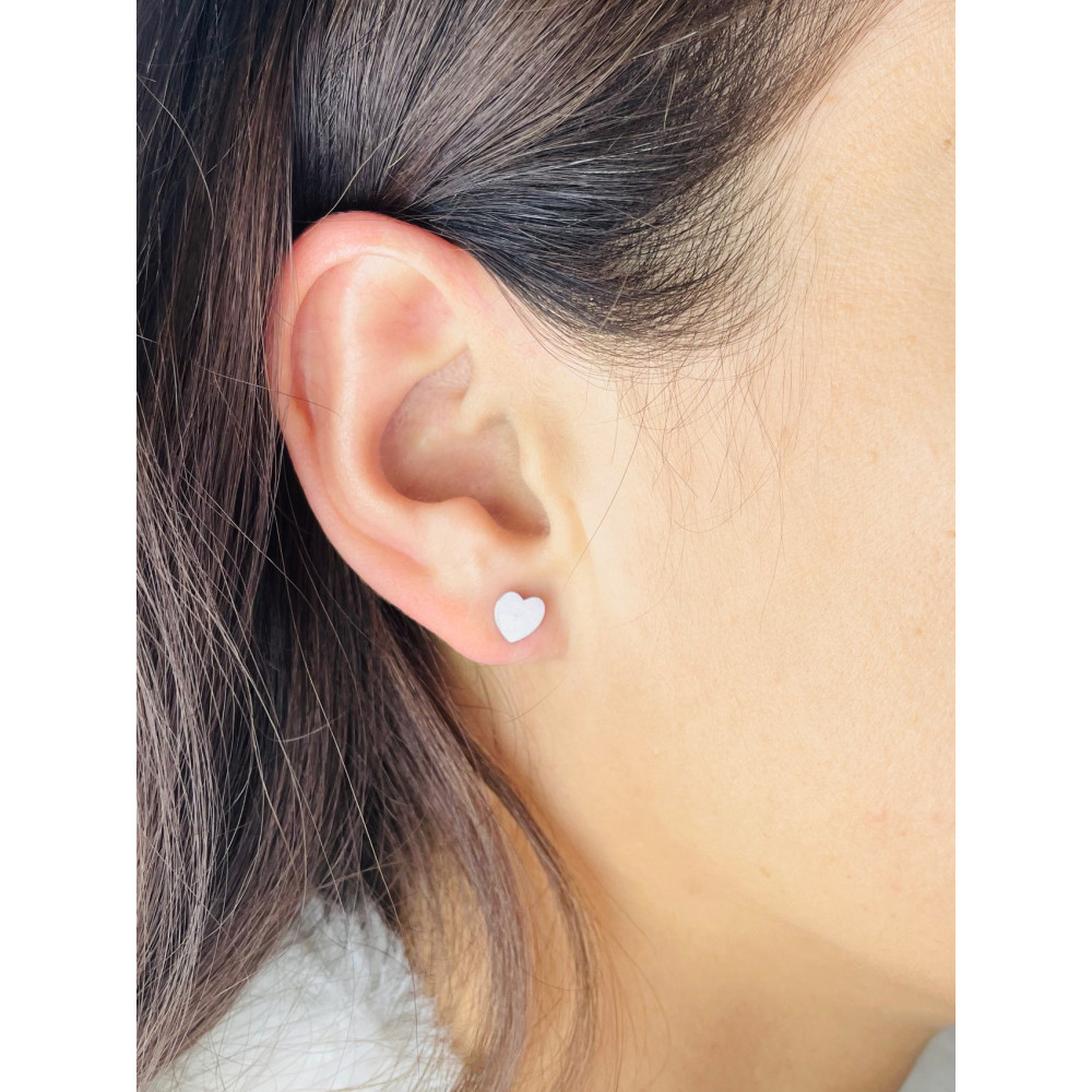 Srebrne kolczyki serca serduszka płaskie polerowane minimalistyczne