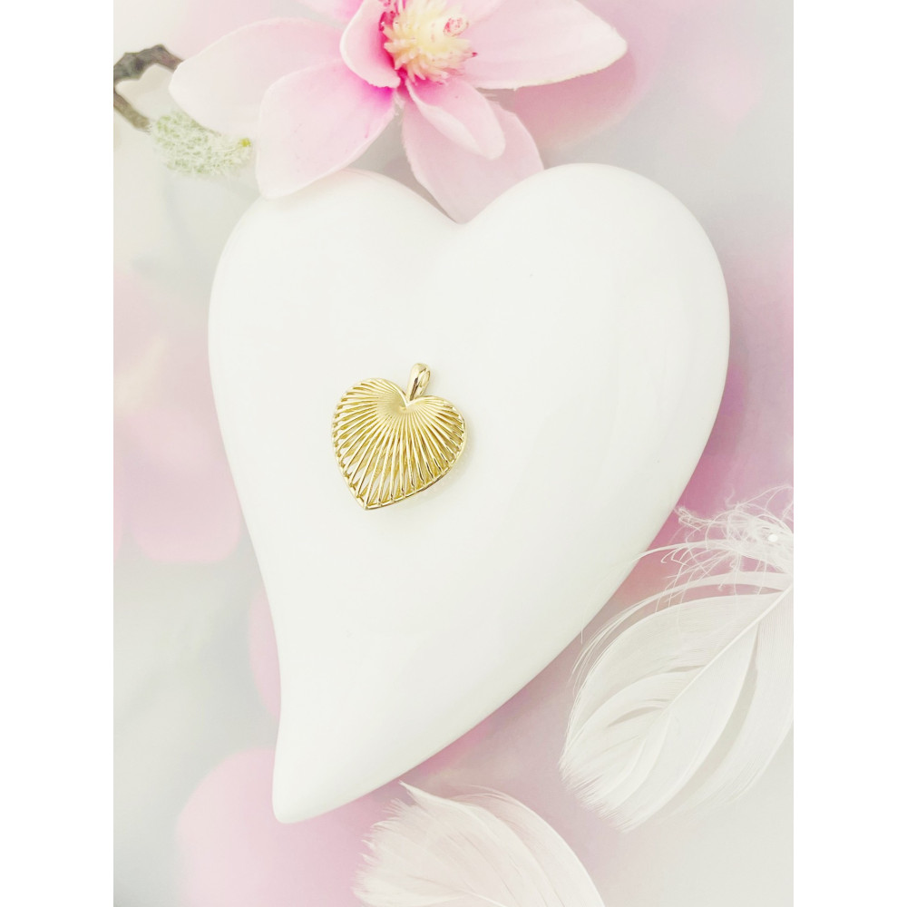 Złoty wisiorek duża zawieszka serce serduszko ażurowe figurka prążkowana