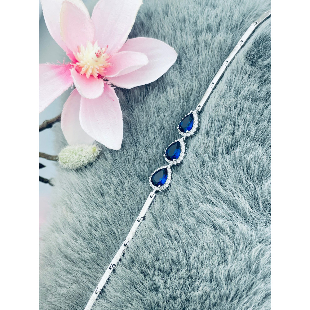 Srebrna bransoletka z cyrkoniami łezki kropelki szafirowa karmazycja