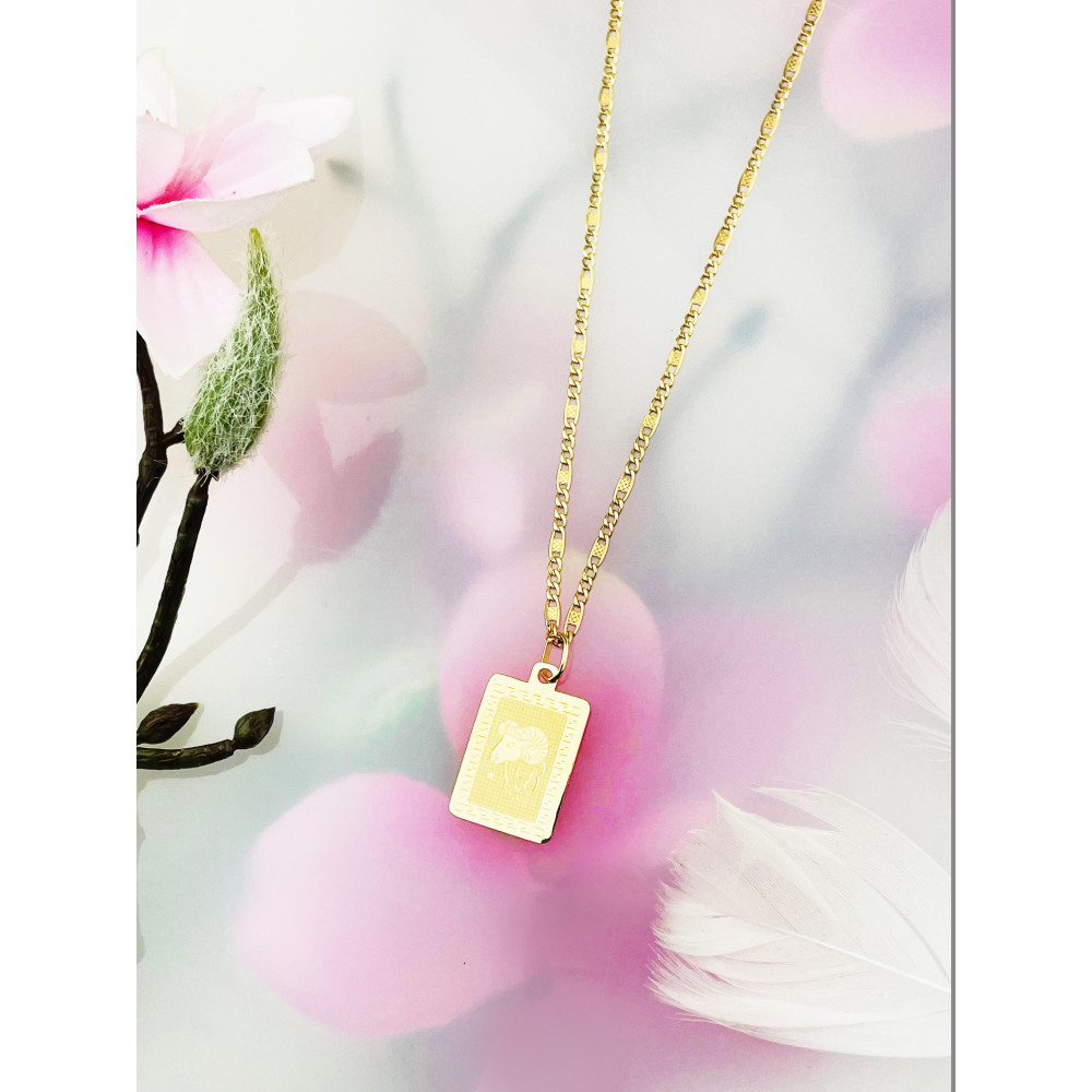 Złoty wisiorek zawieszka z greckim wzorem znak zodiaku baran